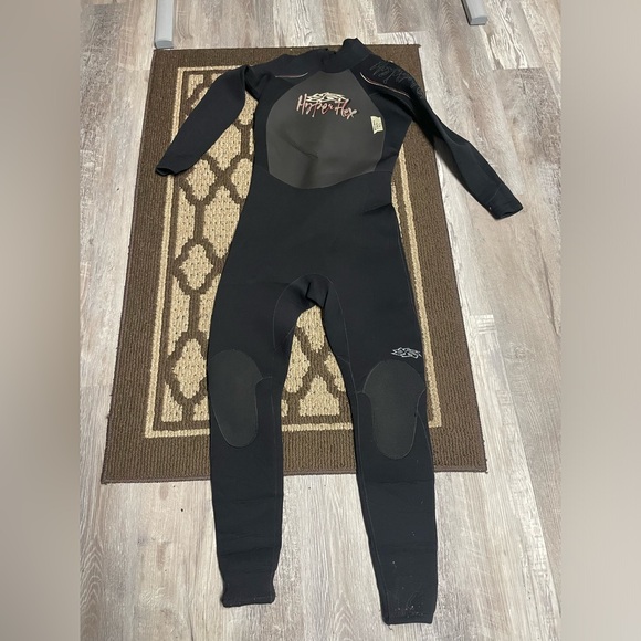 Hyper Flex 4/3MM Men’s Medium Back Zip Full Wetsuit - Picture 1 of 7